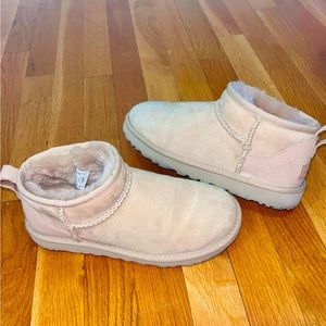 Ultra Mini Ugg Boots - Size 6